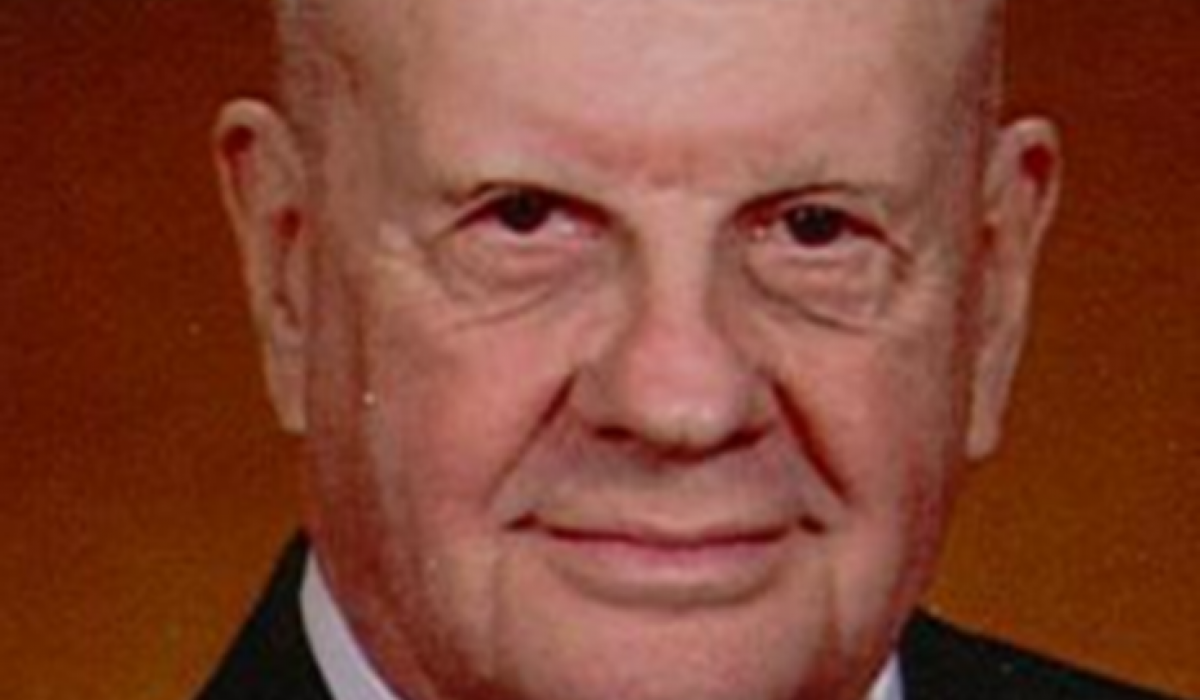 Donald Reid Eng, 90, Passes On | Fabrics & Furnishings International is ...